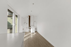 Photo 49- click for photo gallery